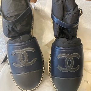 🌸🌸Chanel NEW STYLE ESPADRILLES 🌸🌸